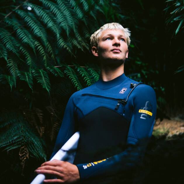 C-Skins NuWave Session 4/3mm Chest Zip Wetsuit